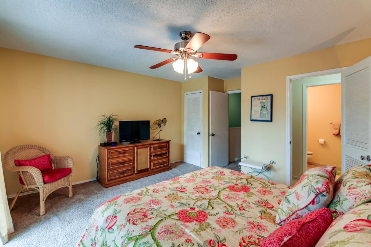Destin Townhome With Balcony - Walk To The Beach! 외부 사진